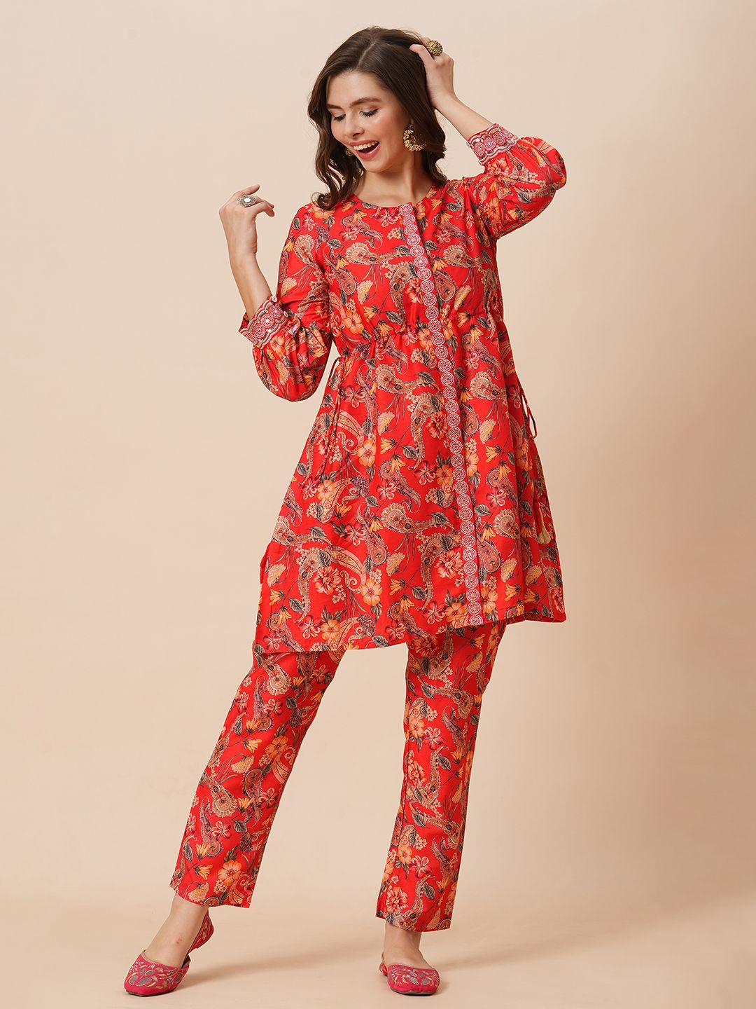 

Globus Round Neck Floral Print Drawstring Detail Tunic & Mid-Rise Pants Fusion Co-Ord Set, Red
