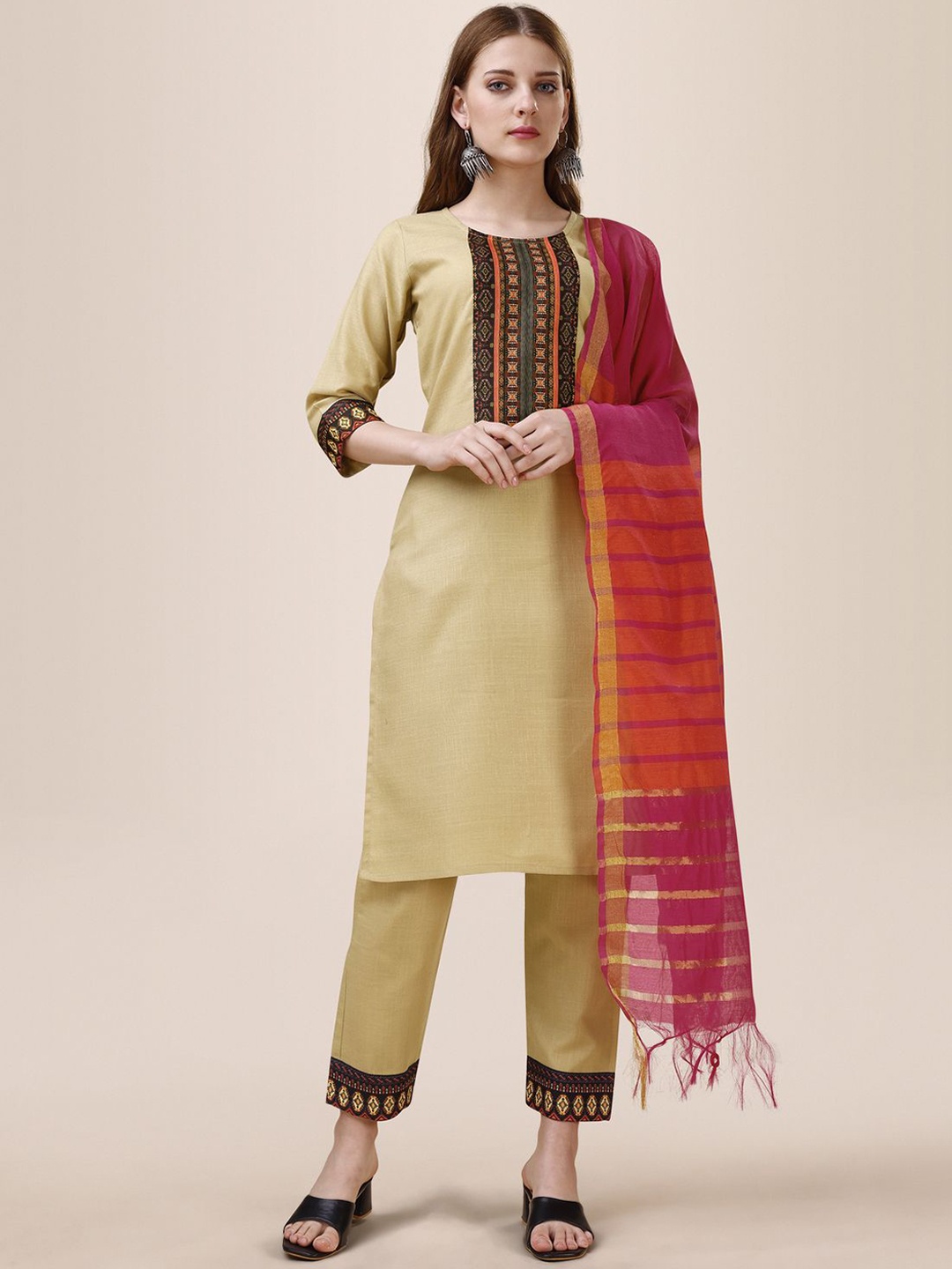 

Sidhidata Floral Printed Yoke Design Straight Kurta With Trousers & Dupatta, Gold