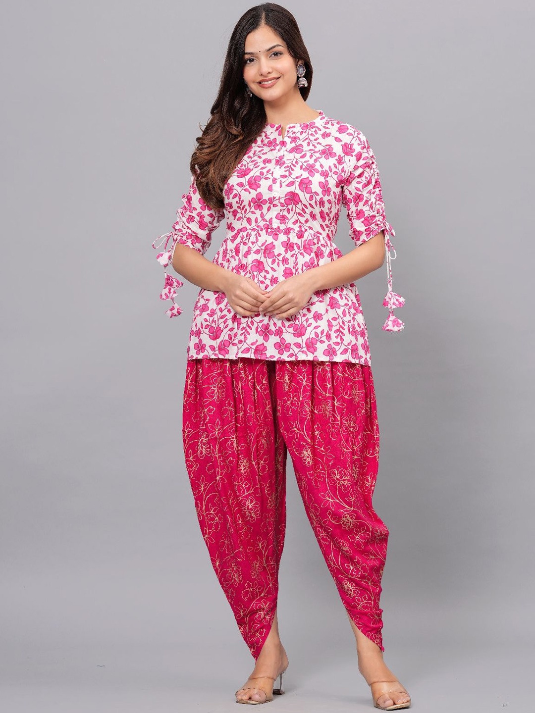 

Royal Marque Floral Printed Mandarin Collar A-Line Kurti With Dhoti Pant, Pink