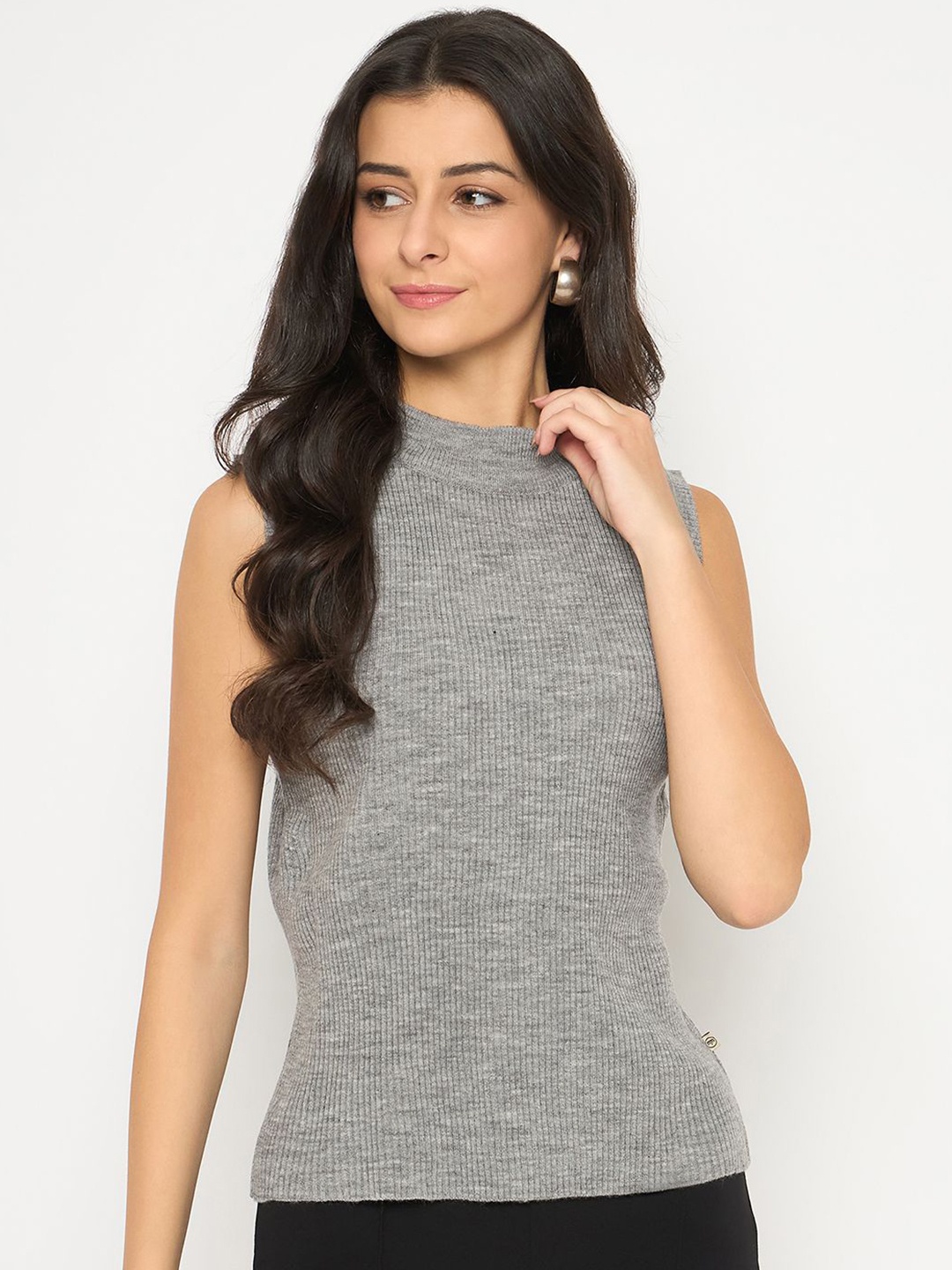 

Madame Women Round Neck Sleeveless Pullover, Grey