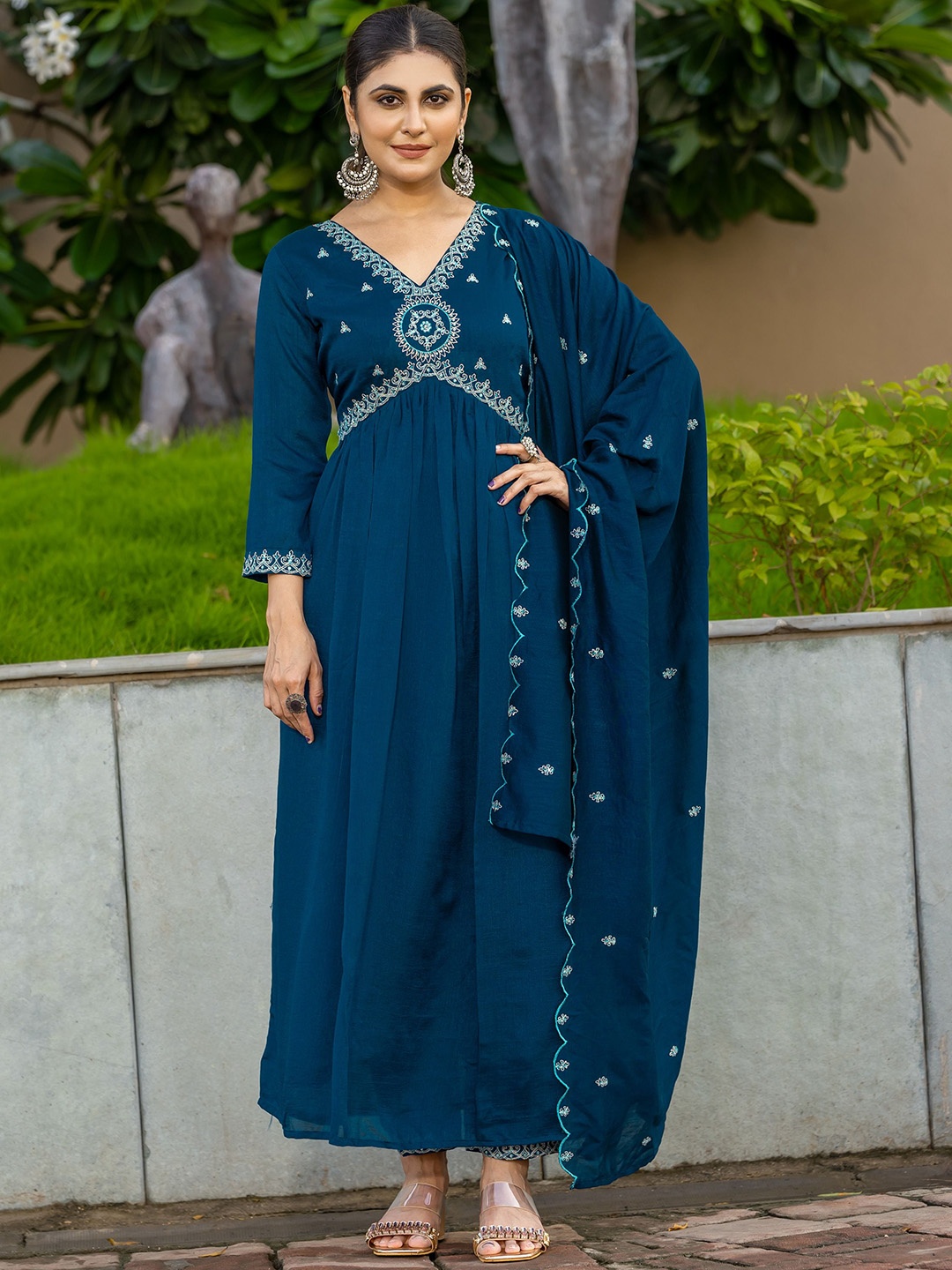 

Mesqlu Ethnic Motifs Embroidered Empire Thread Work A-Line Kurta With Trousers & Dupatta, Blue