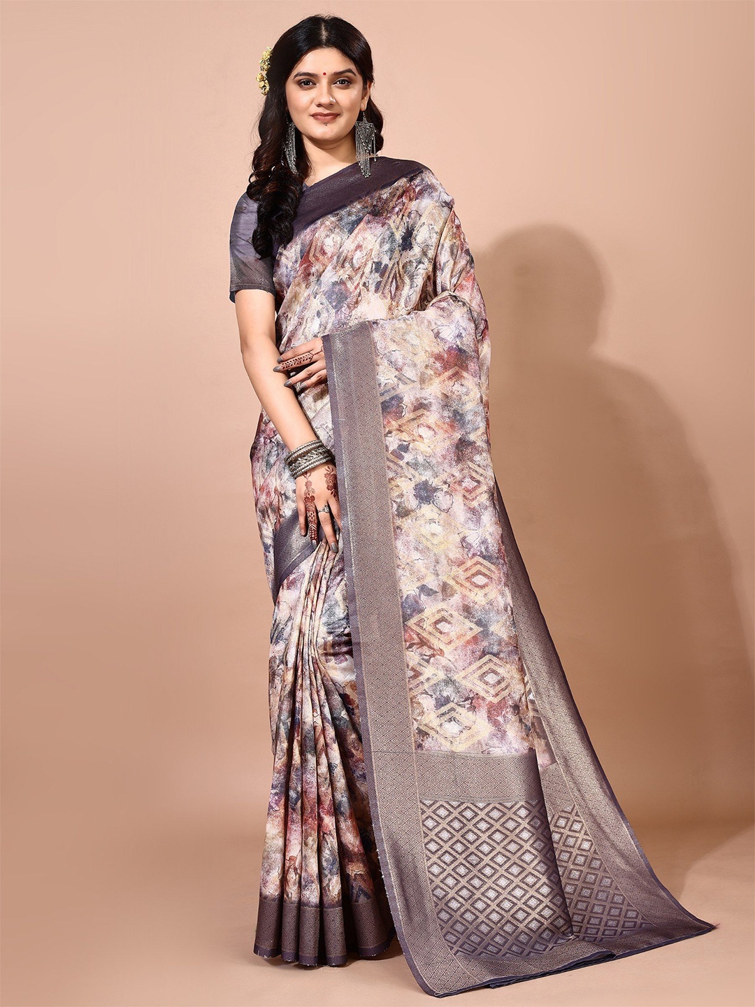 

Avyay Creation Floral Printed Banarasi Saree, Purple