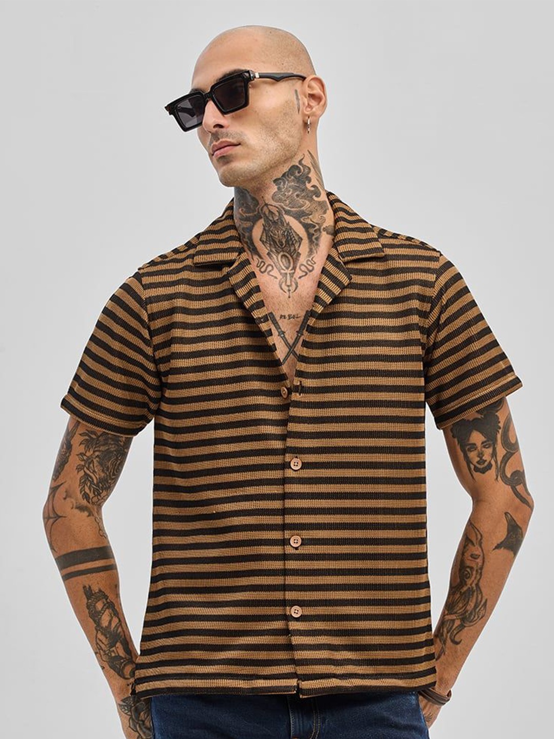 

Snitch Men Smart Slim Fit Horizontal Stripes Striped Casual Shirt, Brown