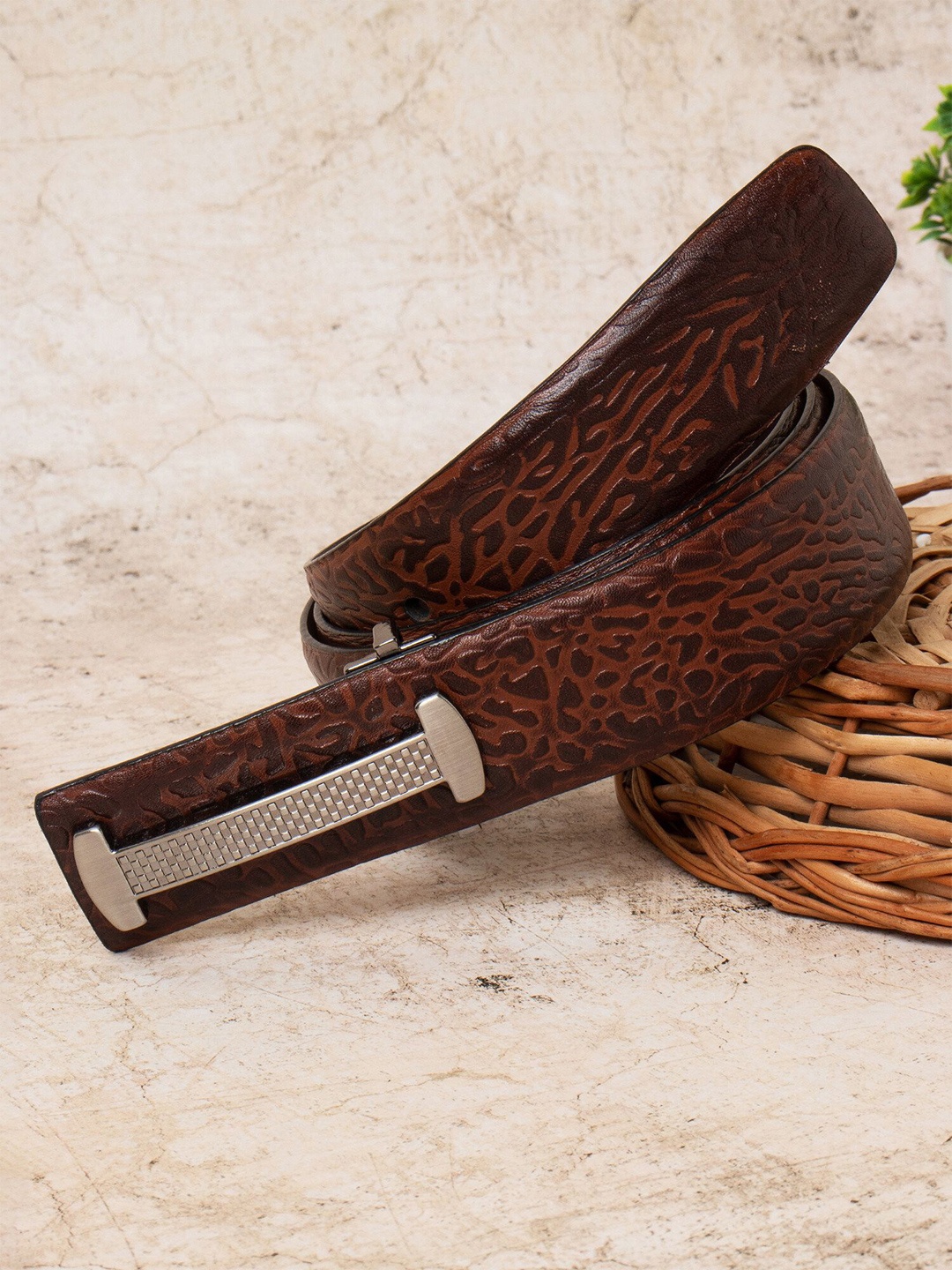 

Carlton London Men Textured Leather Belt, Brown