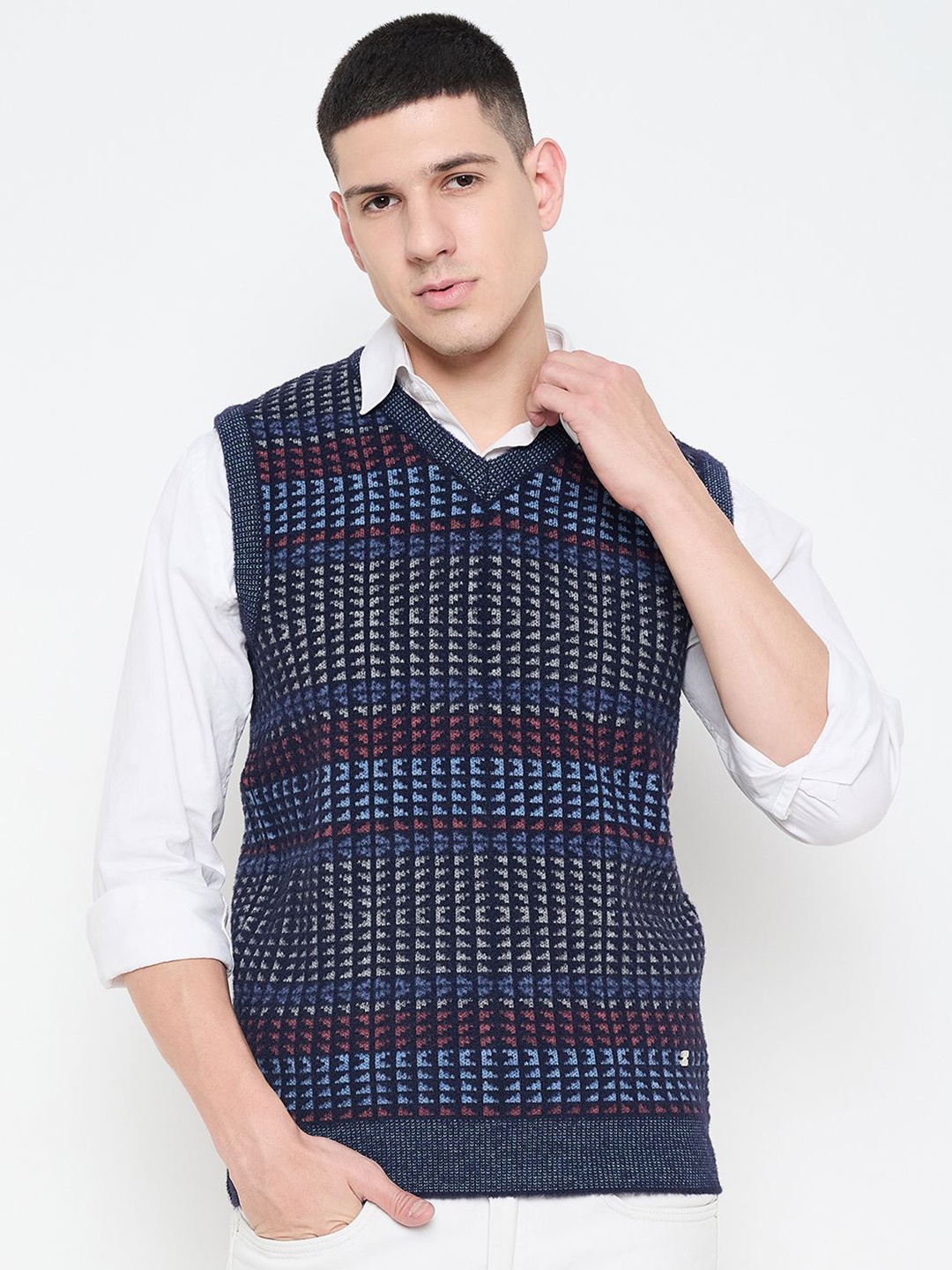 

Duke Men V-Neck Sleeveless Sweater Vest, Blue