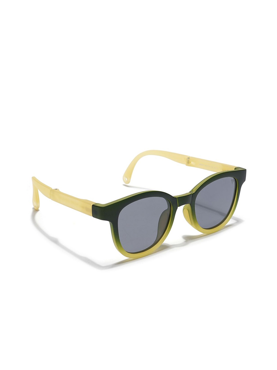 

Voyage Kids Round Sunglasses with Polarised and UV Protected Lens 667PMG5914, Black