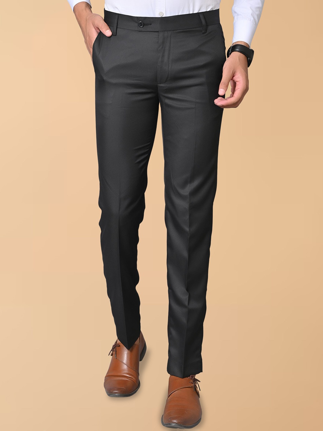 

el cielo Men Regular Fit Tailored Easy Wash Pleated Trousers, Black