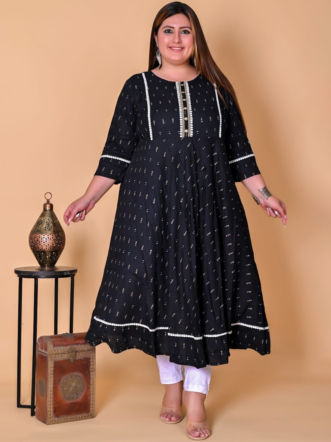 

IKRASS Geometric Printed Pleated A-Line Kurta, Black