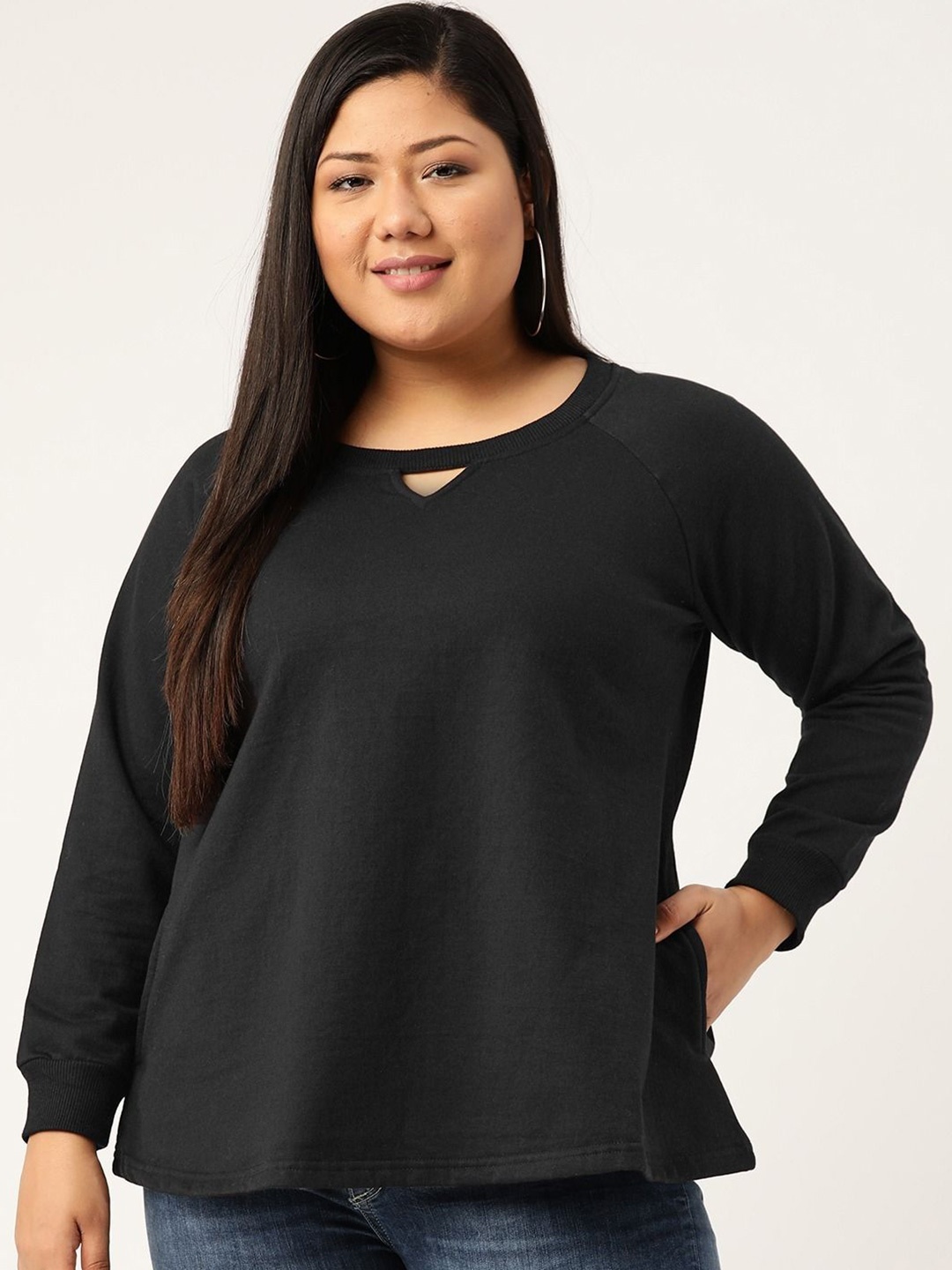 

theRebelinme Women Plus Size Round Neck Pullover Sweatshirt, Black