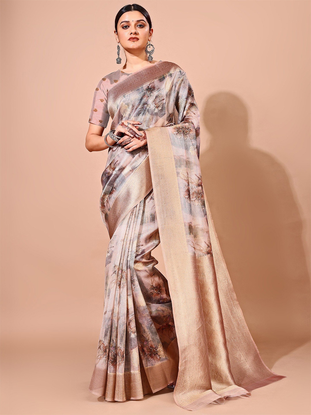 

Avyay Creation Floral Printed Zari Banarasi Saree, Beige