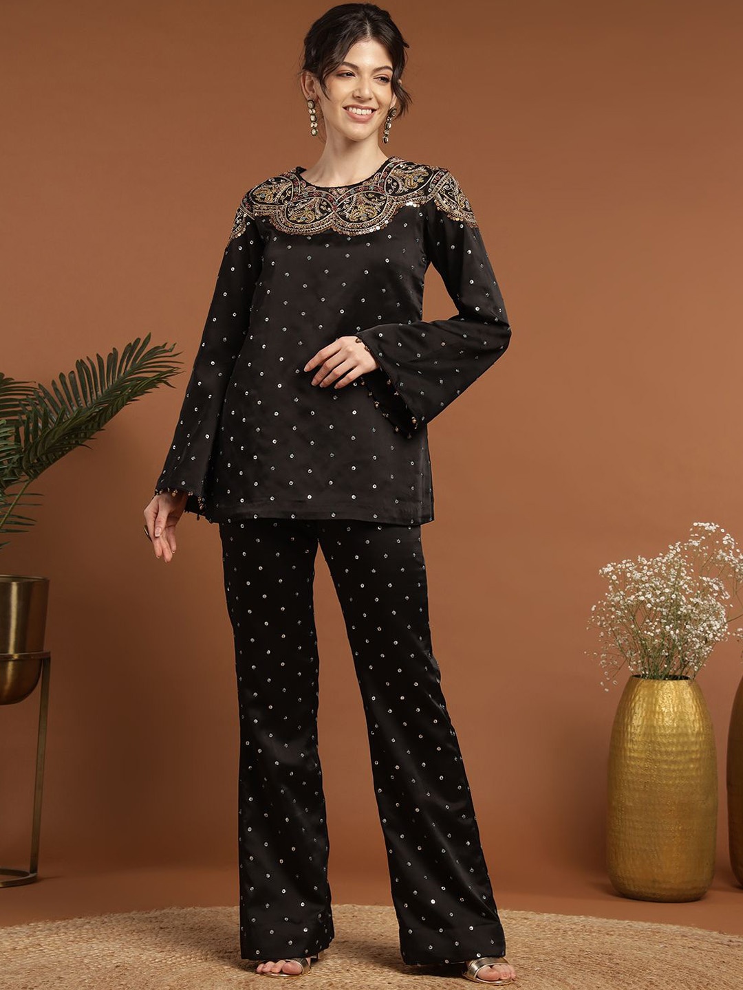 

RIRASA Floral Embroidered Round Neck Long Sleeves Top With Trouser, Black