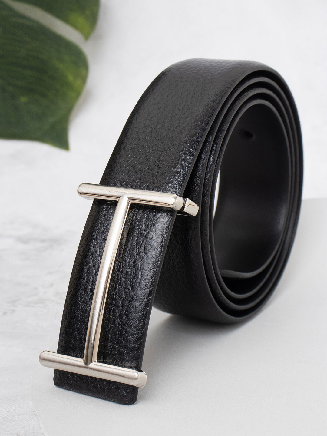 

Carlton London Men Textured Leather Belt, Black