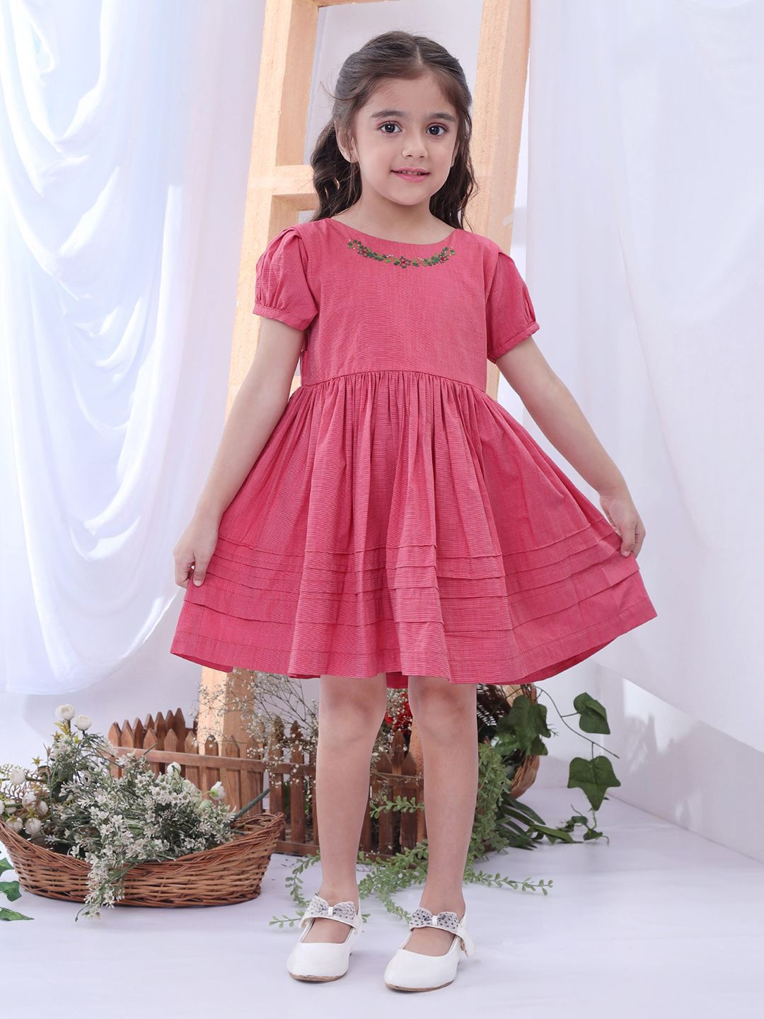 

Soleilclo Girls Cotton Round Neck Fit & Flare Short Sleeves Dress, Red