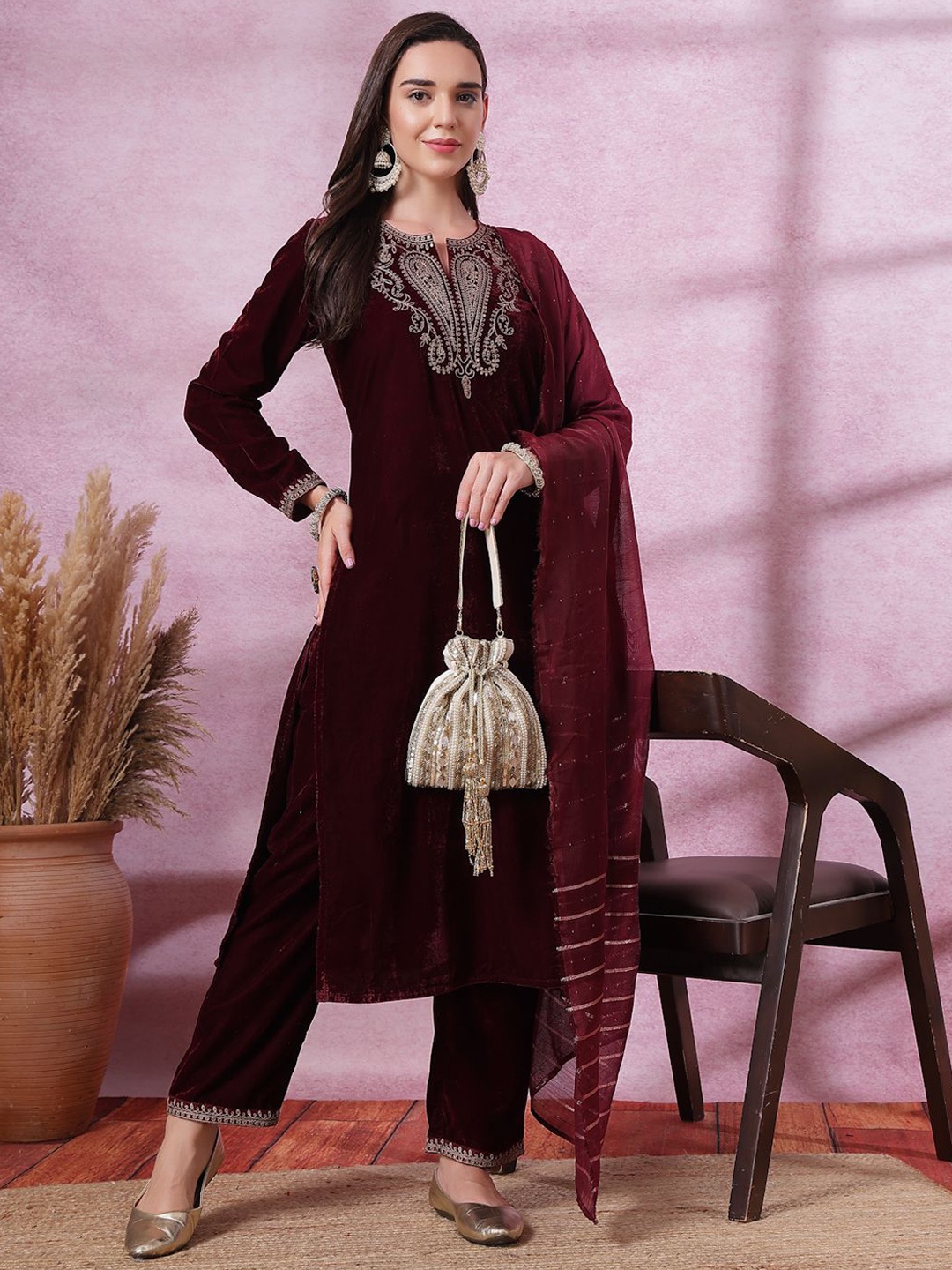 

Nayam By Lakshita Floral Yoke Design Straight Zari Velvet Kurta with Trouser & Dupatta, Maroon