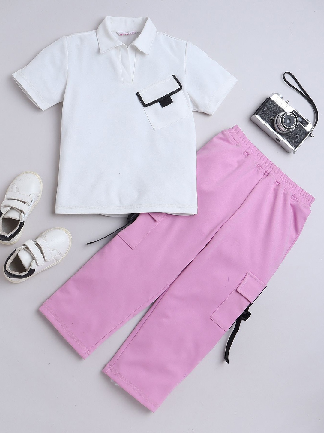 

taffykids Boys Polo Collar T-shirt With Trousers, White
