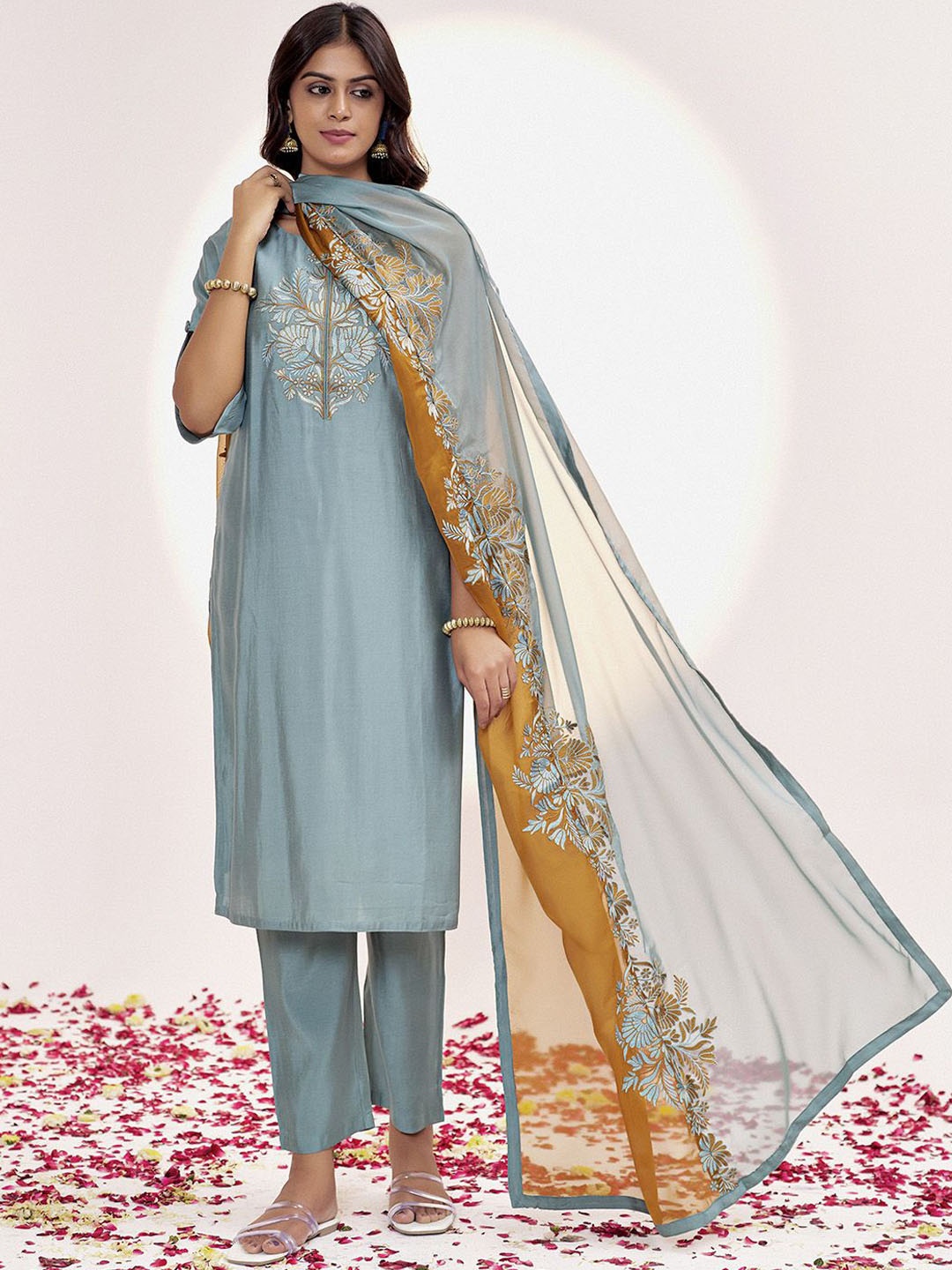 

Jaipur Kurti Resham Embroidered Kurta Set, Blue
