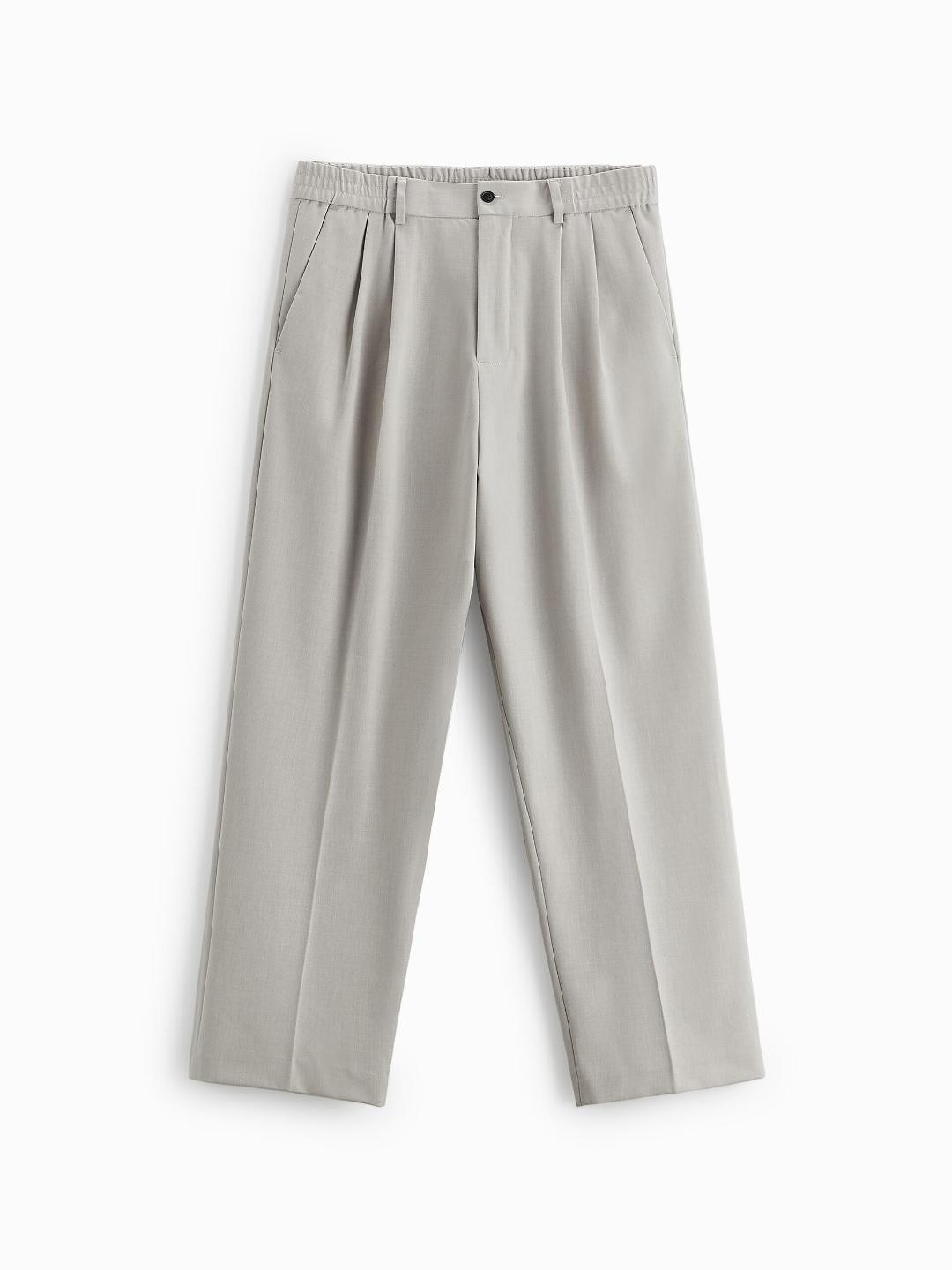 

ZARA Men Trousers, Na