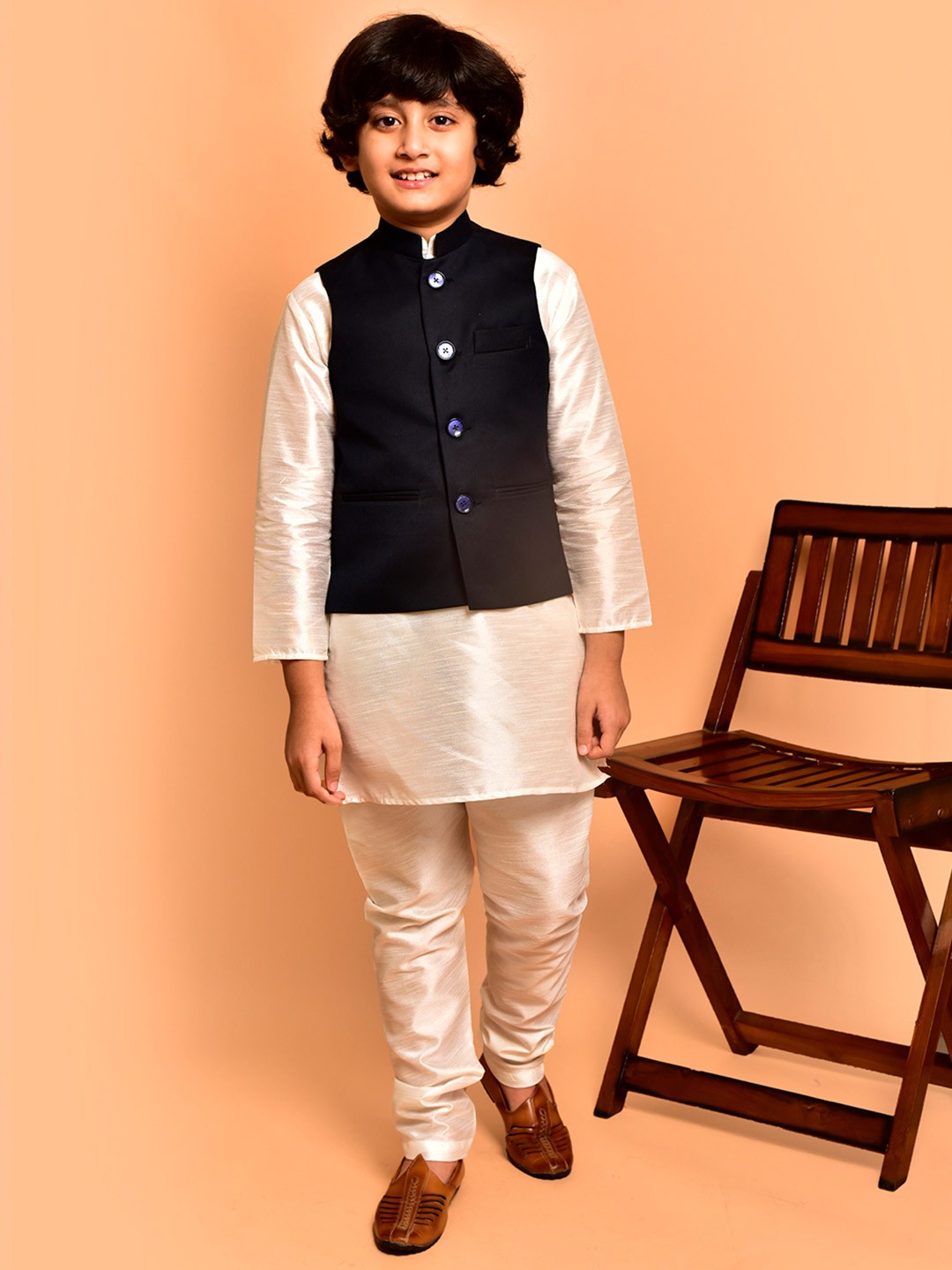 

PRINTCULTR Boys Mandarin Collar Regular Straight Kurta with Churidar, White