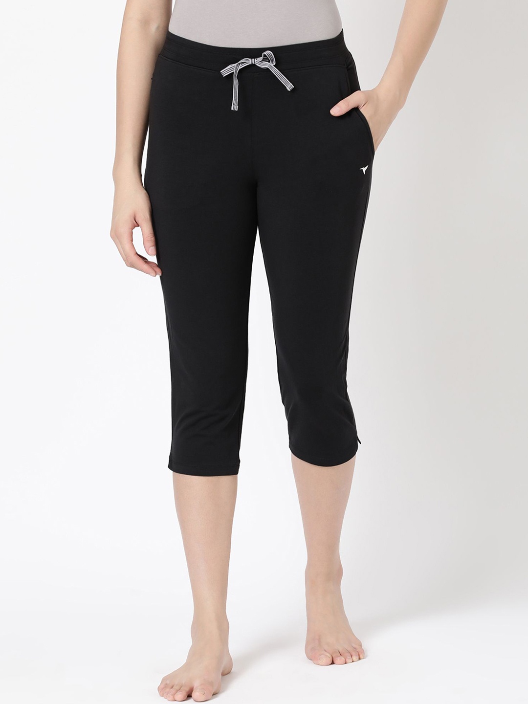 

BLOSSOM Women's Relaxed-Fit Mid-Calf Capri Lounge Pants, Black