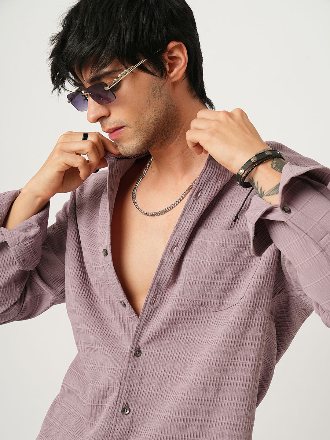 

VASTRADO Men Classic Cutaway Collar Textured Slim Fit Casual Shirt, Pink