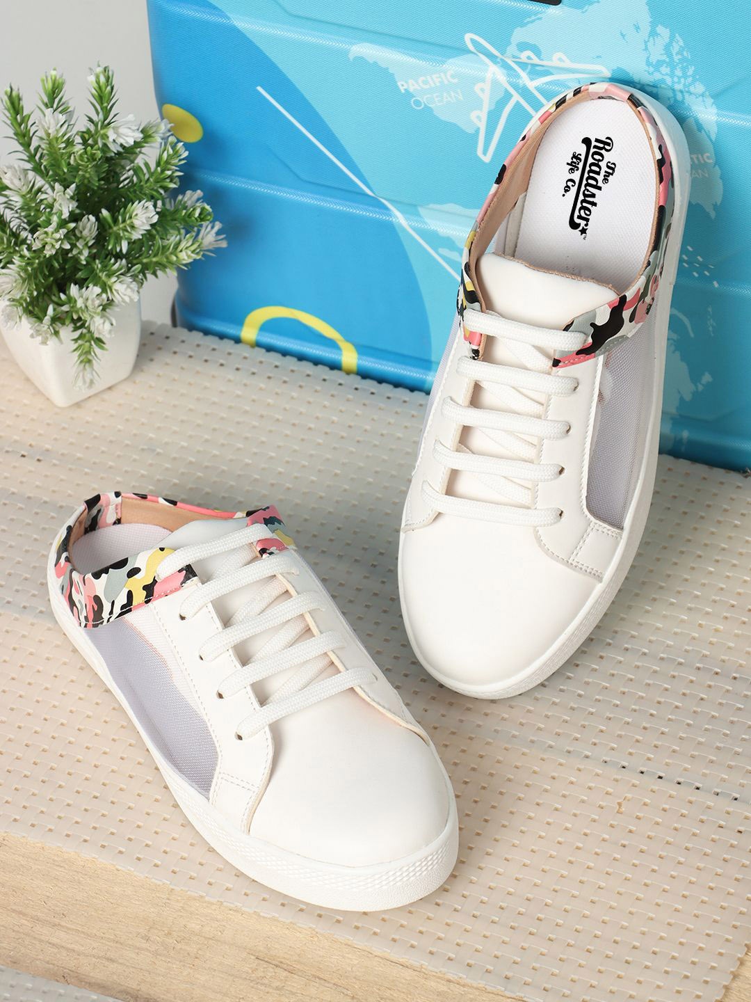 

The Roadster Lifestyle Co Women Lace-Up Sneakers, White