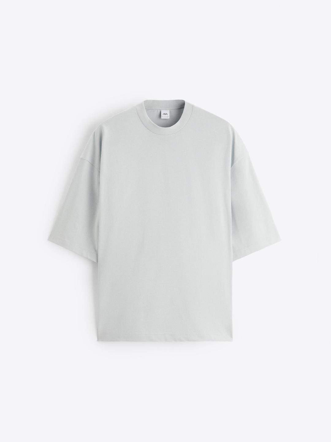 

ZARA Men Grey T-shirt