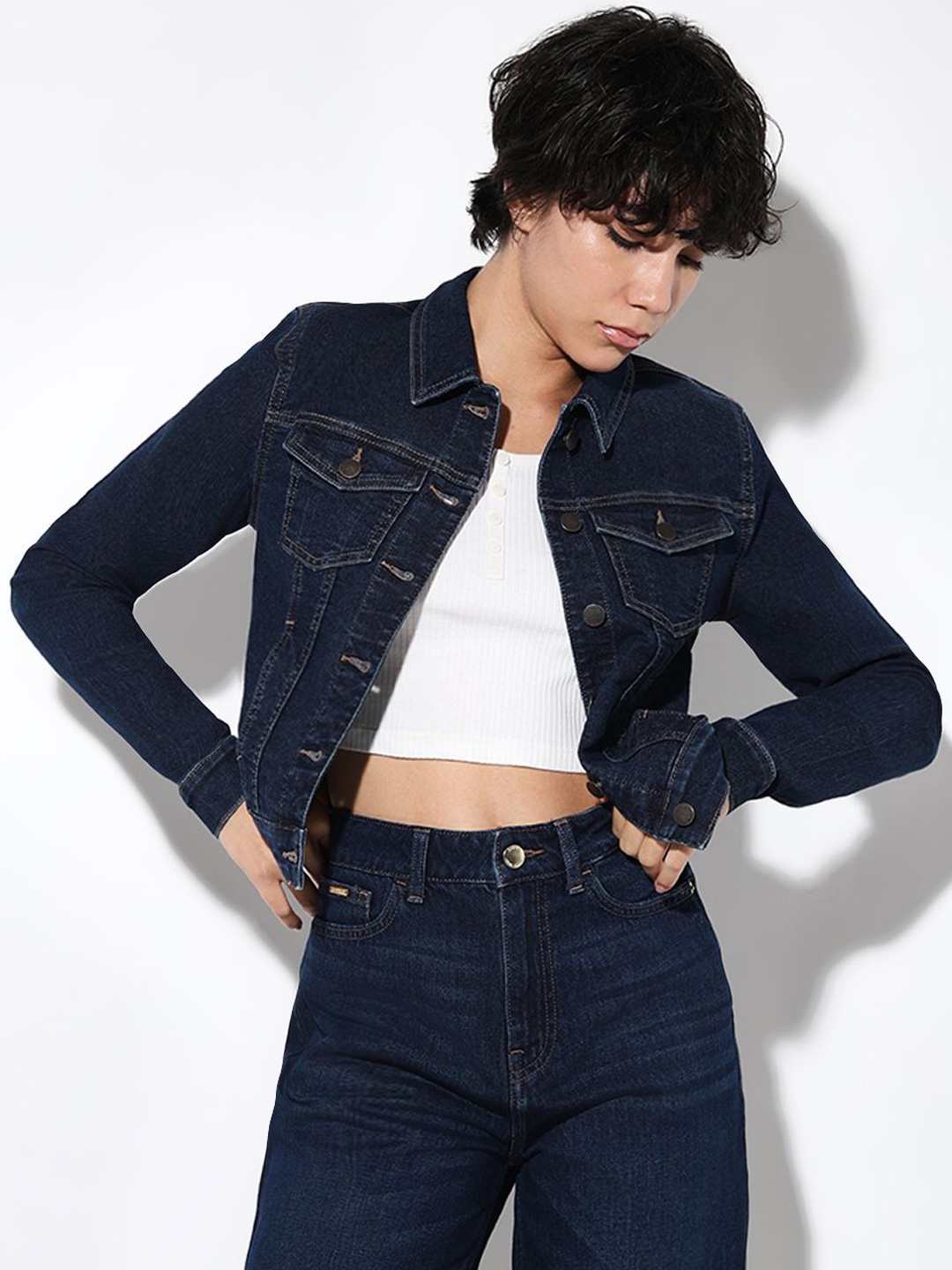 

ONLY Women Spread Collar Solid Cotton Casual Denim Jacket, Navy blue