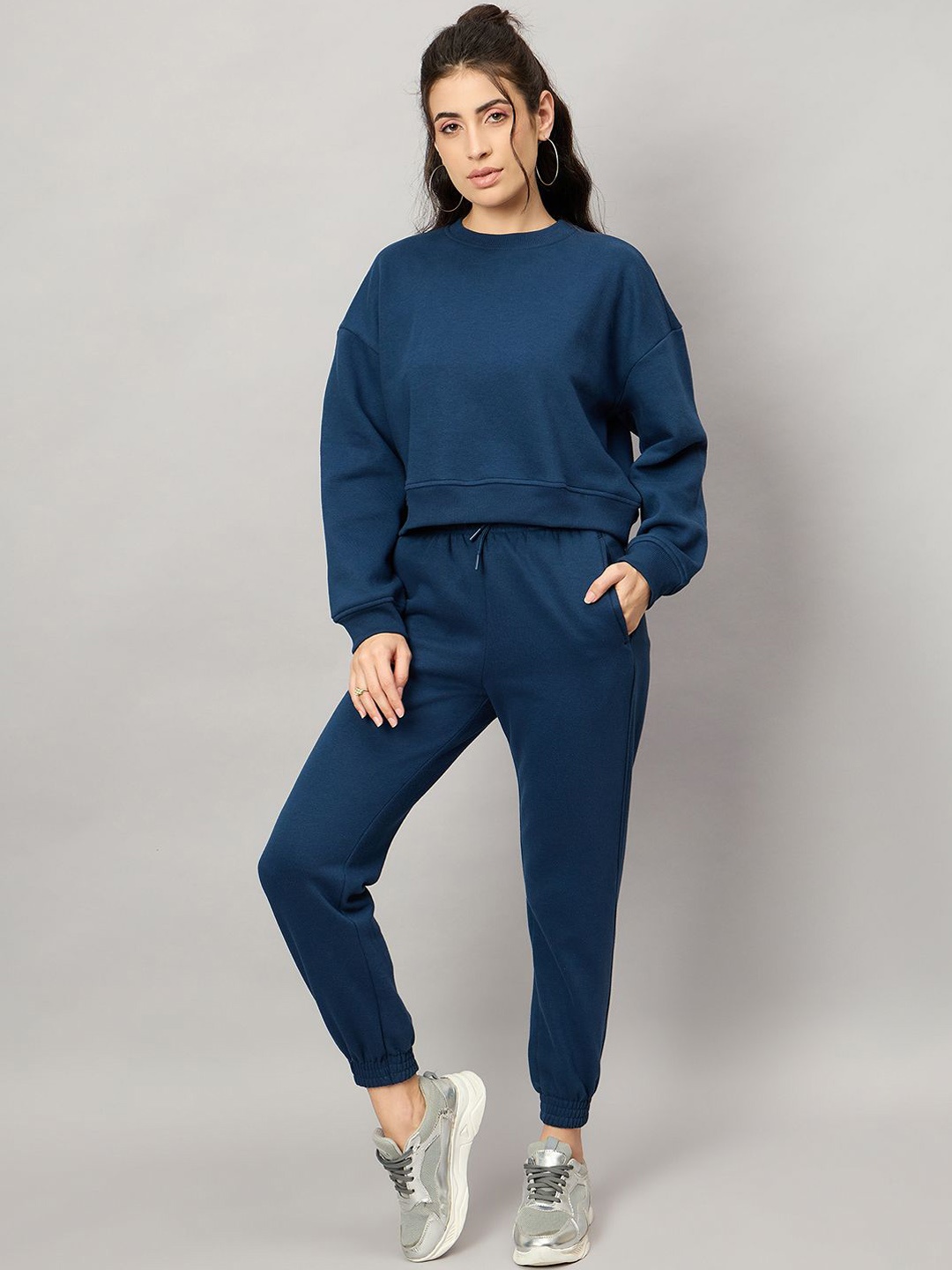 

Nun Round Neck Long Sleeves Sweatshirt & Jogger Co-Ords, Navy blue