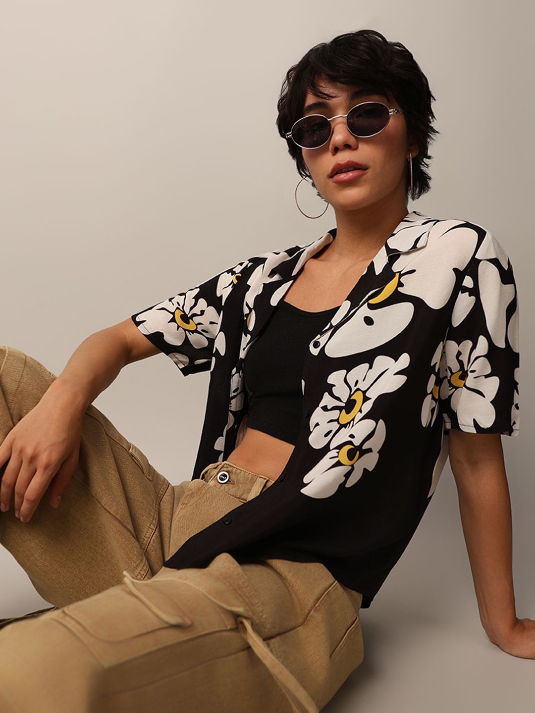 

ONLY Women Floral Opaque Printed Casual Shirt, Black