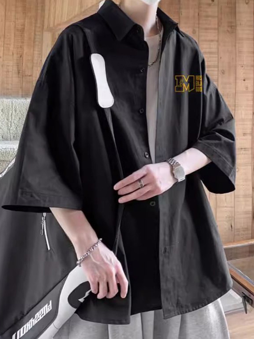 

StyleCast Men Spread Collar Solid Relaxed Fit Casual Shirt, Black