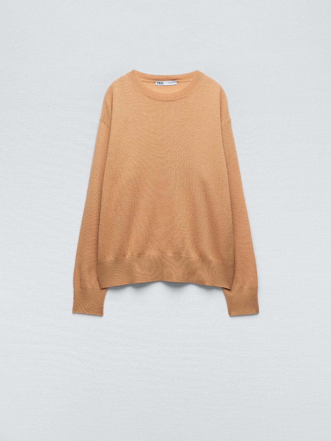 

ZARA Women Sweaters, Na