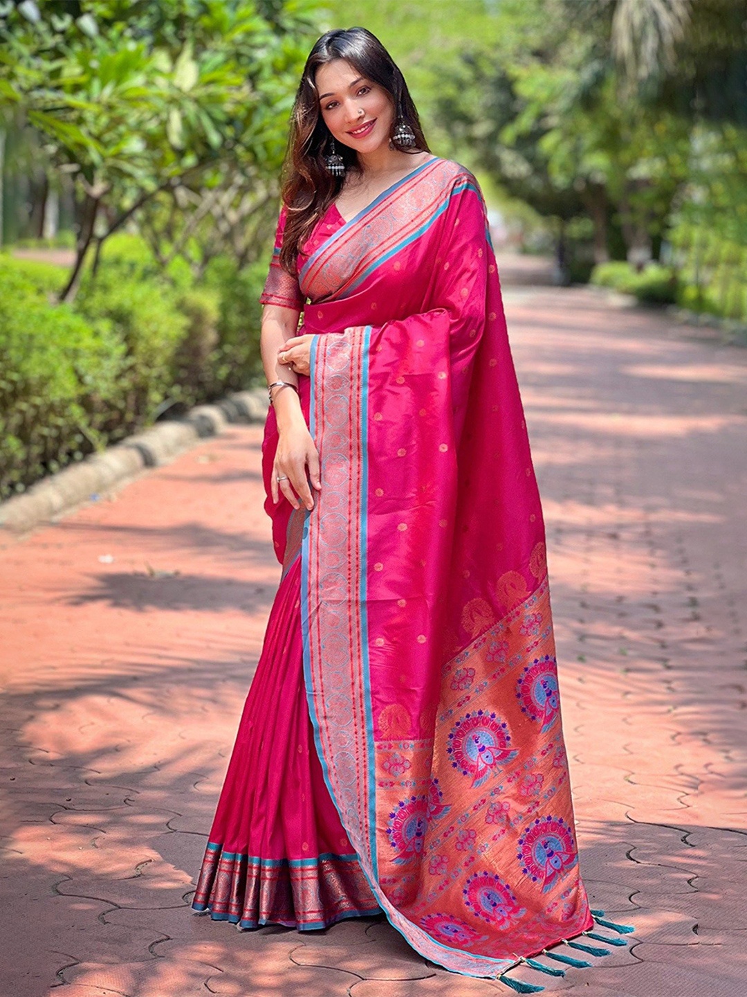 

MySilkLove Woven Design Zari Paithani Saree, Pink