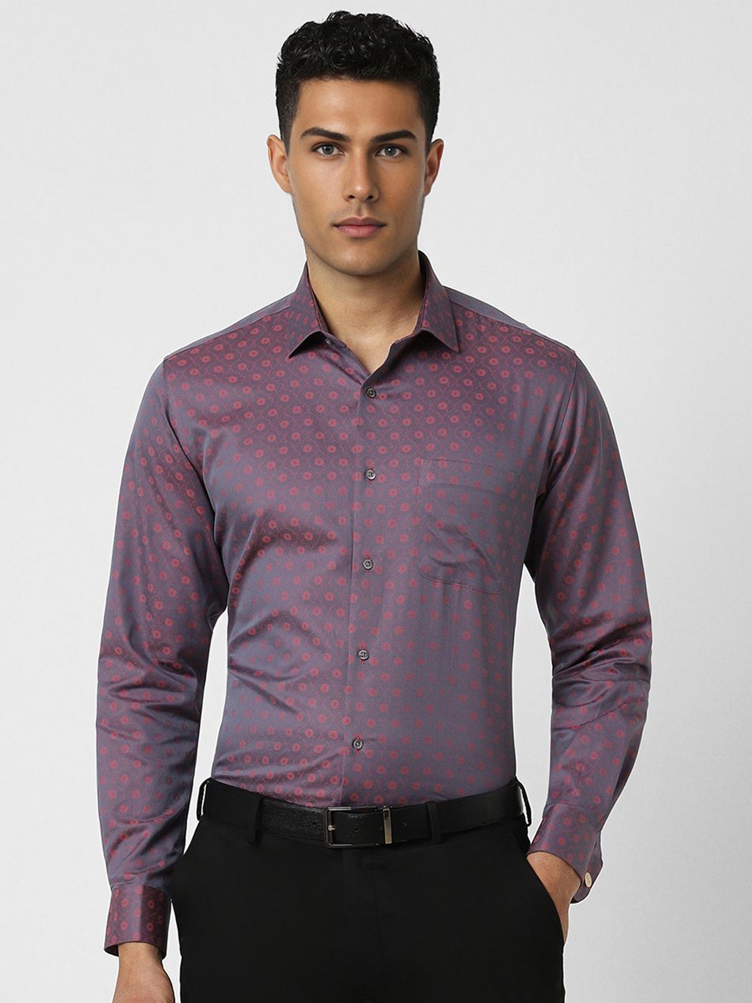 

Van Heusen Men Spread Collar Geometric Printed Cotton Formal Shirt, Purple