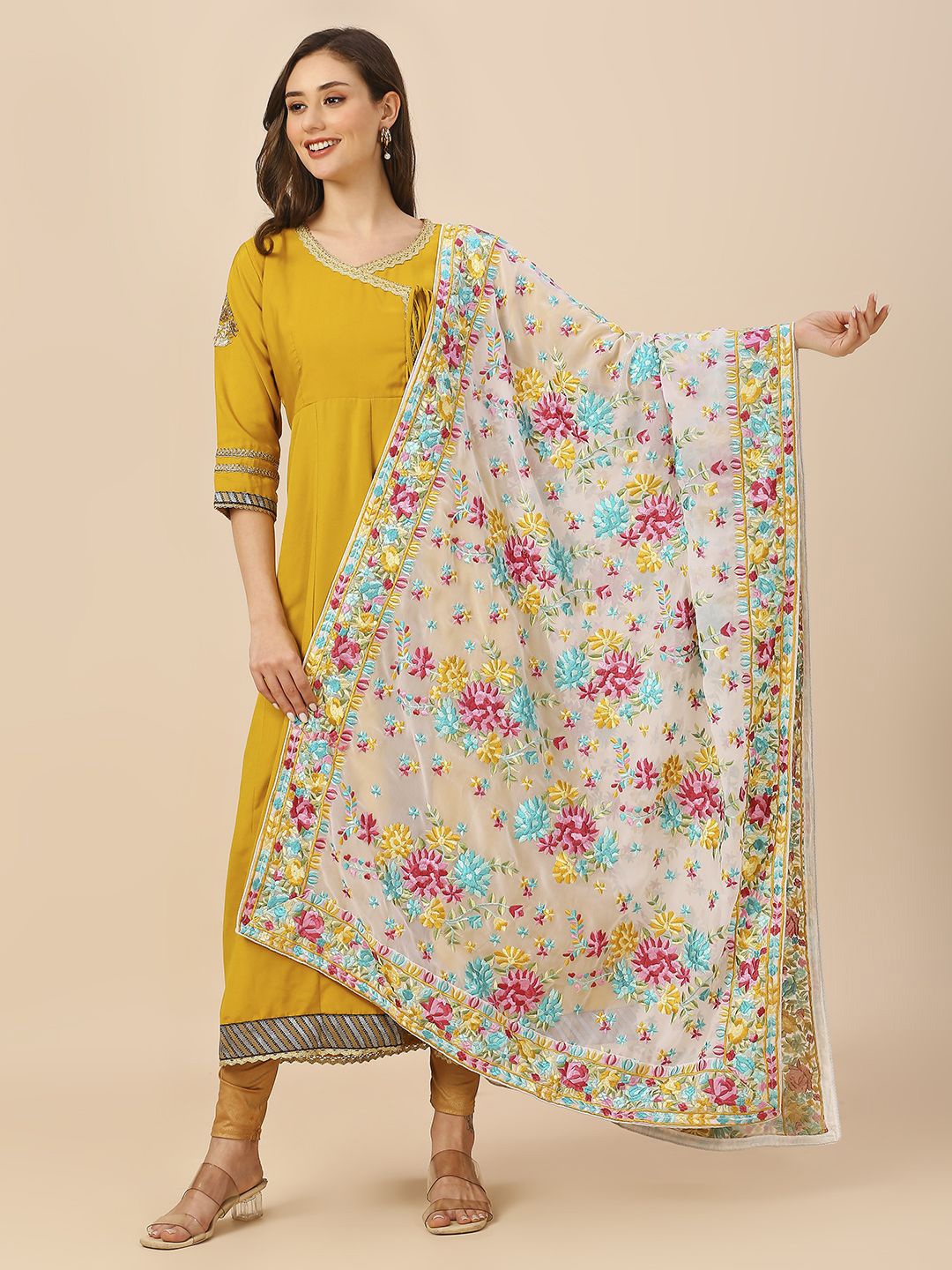

Dupatta Bazaar Floral Embroidered Thread Work Dupatta, White