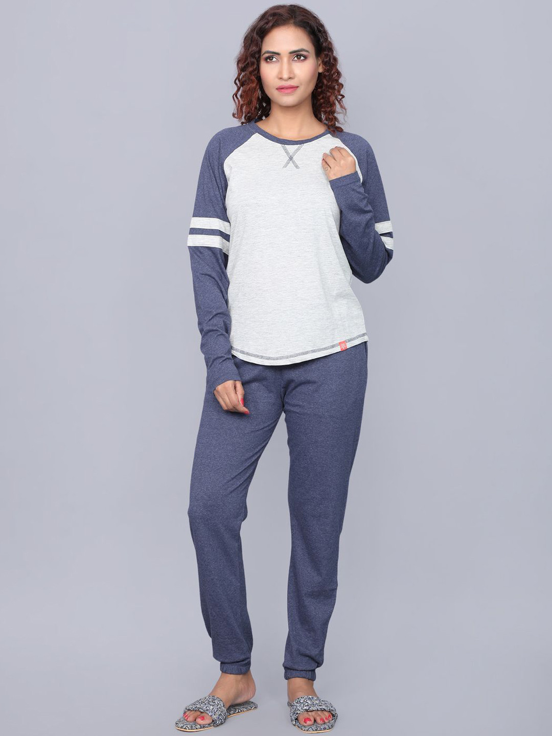 

evolove Women Pure Cotton Long Sleeves Round Neck Night suit, Navy blue