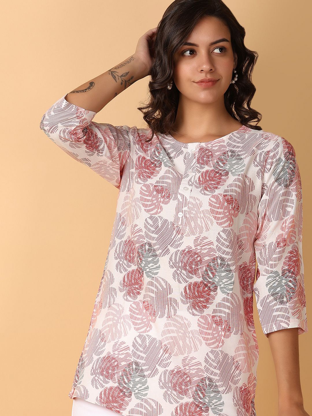 

V-Mart Printed Kurti, White