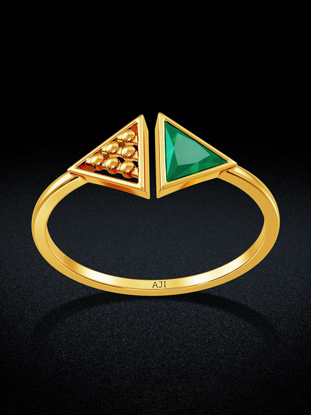 

Joyalukkas Women 22KT Yellow Gold Finger Ring