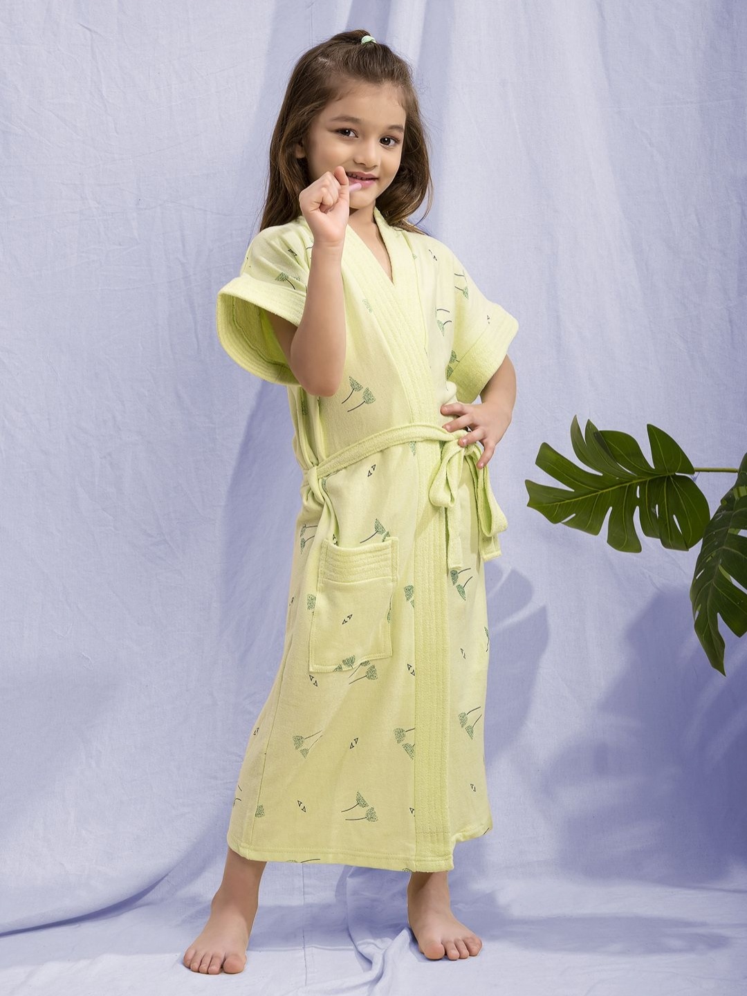 

HotGown Kids Green Floral Printed Terry Cotton Bath Robe