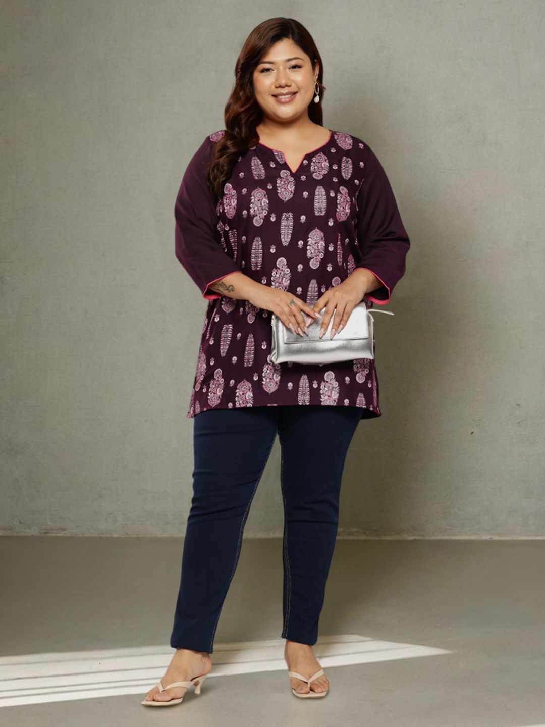 

Sztori Plus Size Ethnic Motifs Printed Kurti, Purple