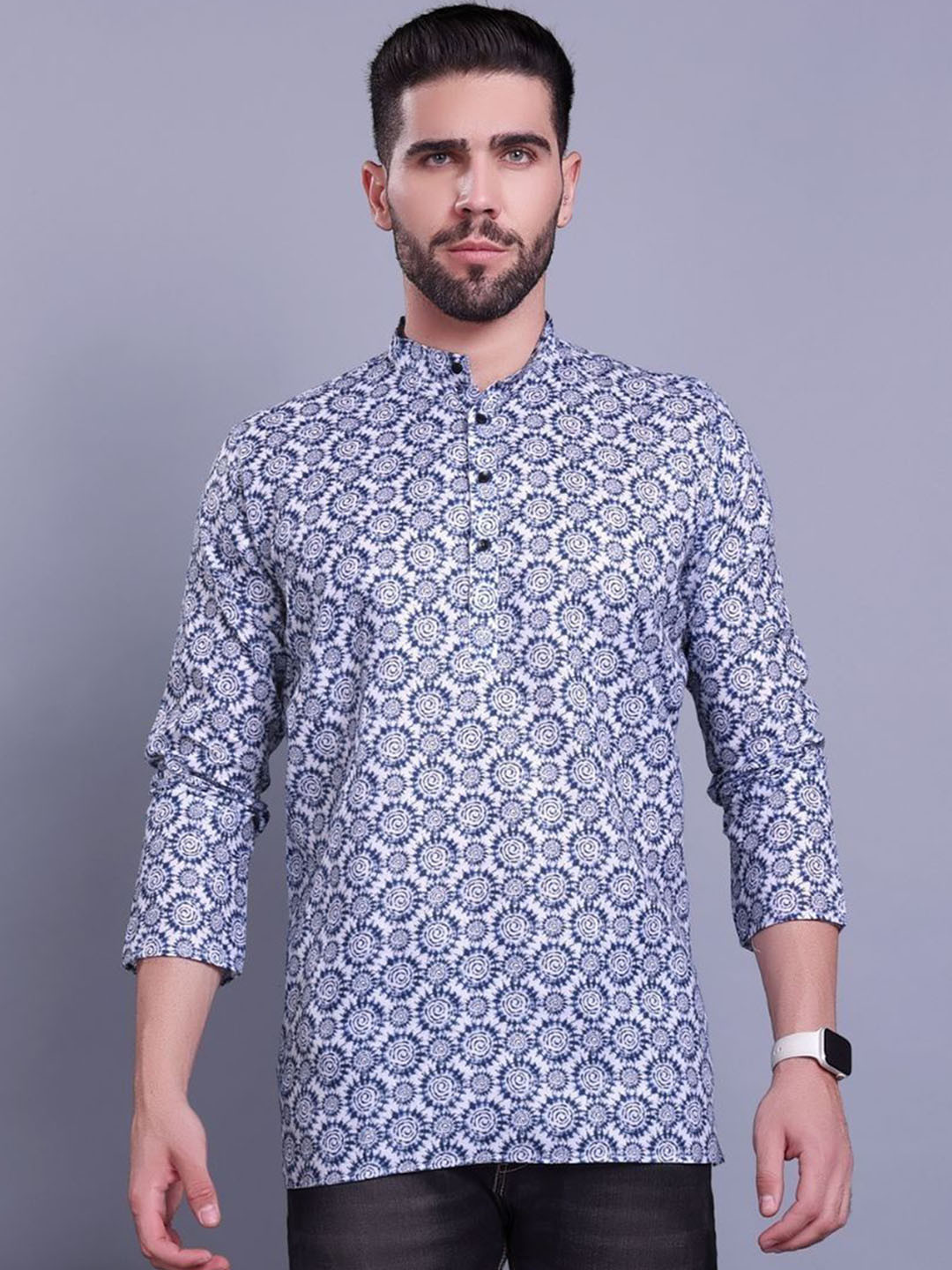 

ENCINO Geometric Printed Mandarin Collar Cotton Straight Short Kurta, Navy blue