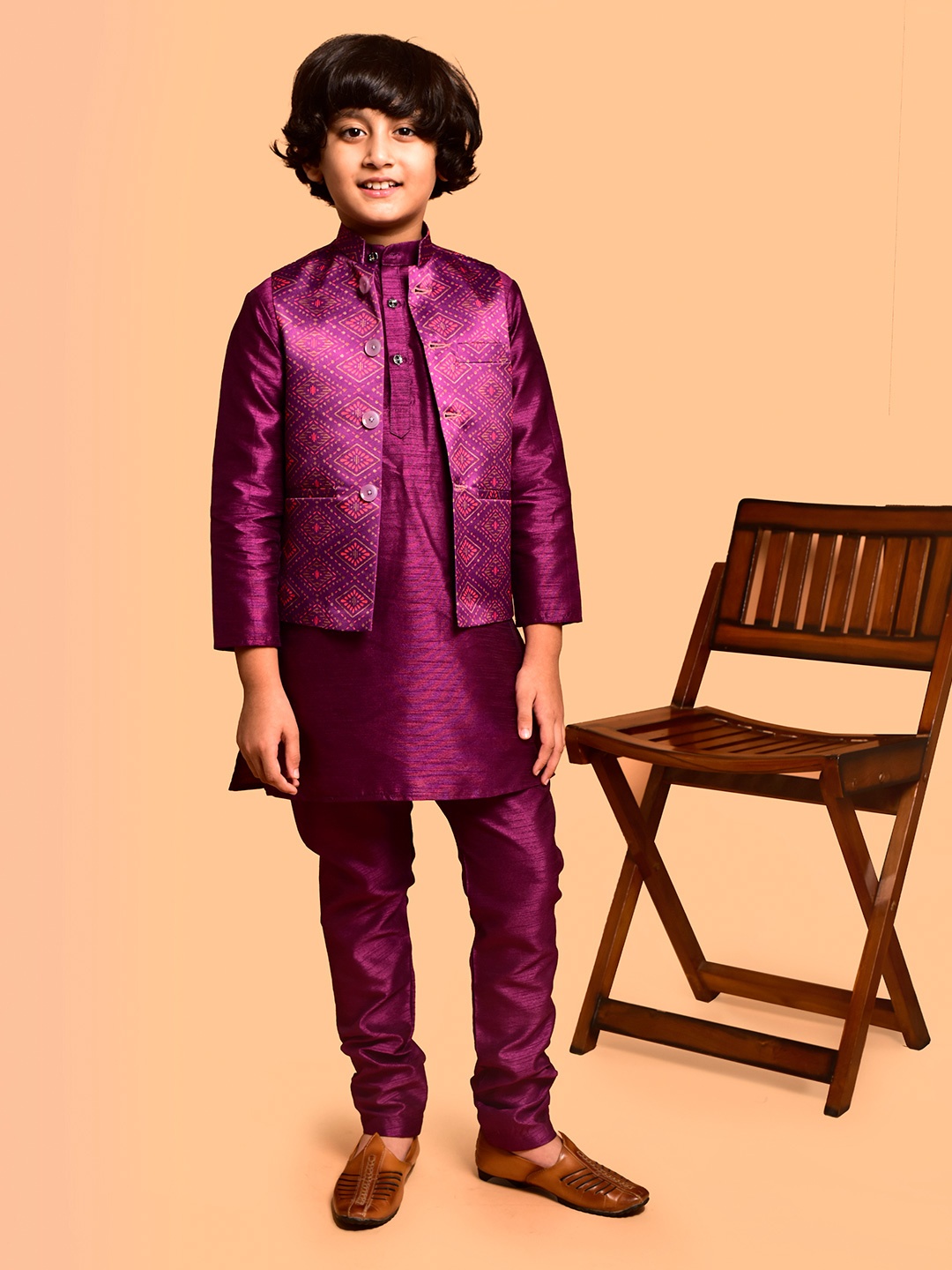 

PRINTCULTR Boys Mandarin Collar Straight Kurta with Churidar & Nehru jacket, Purple