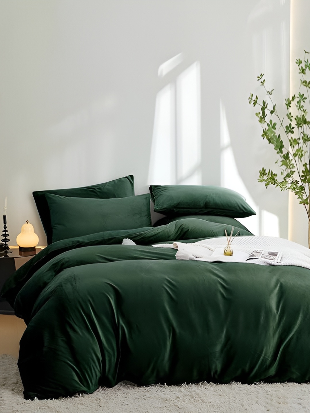 

BREVARD Green Velvet Double Bed Duvet Cover