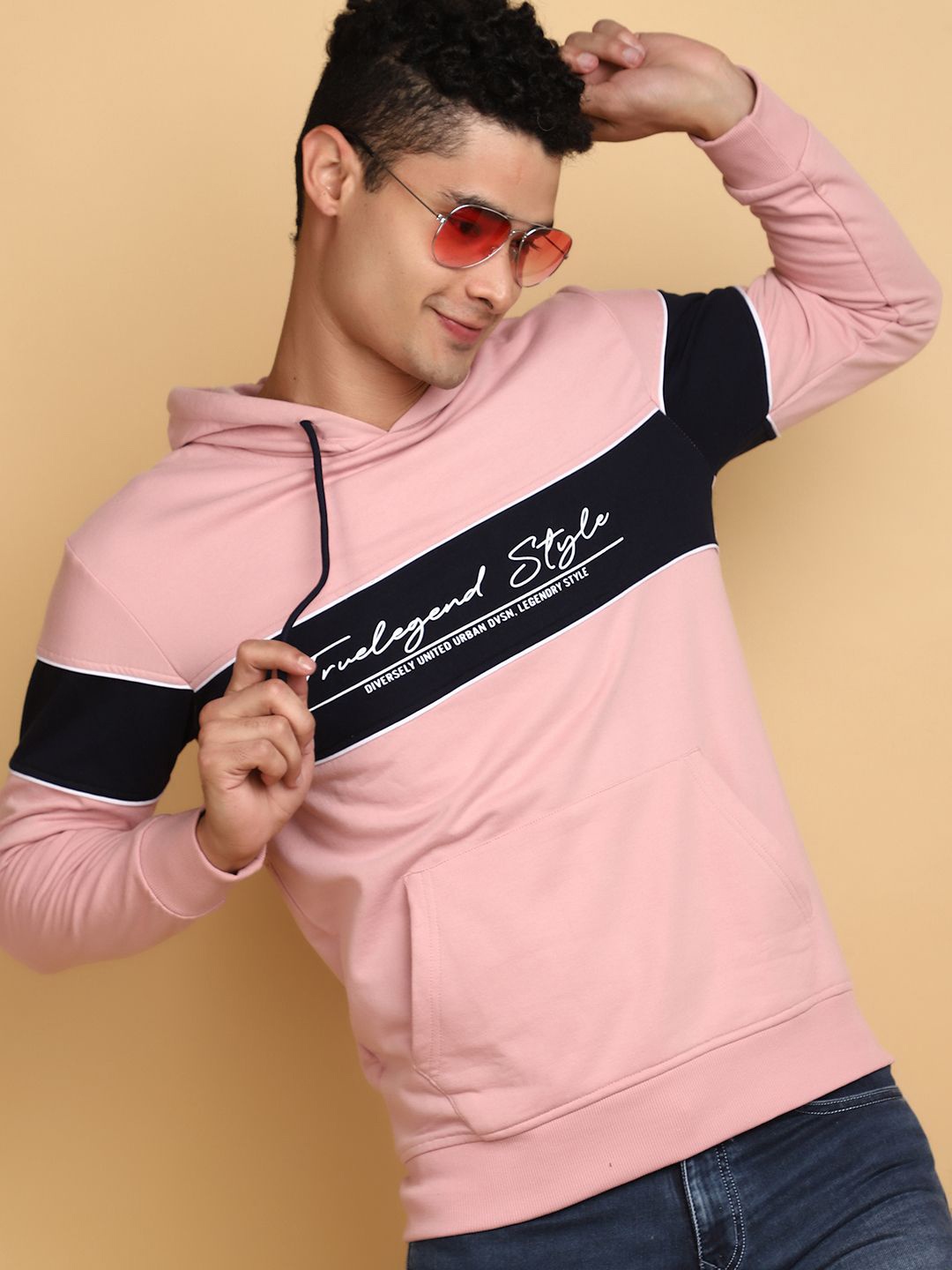 

V-Mart Men Colourblocked Hood Fleece Pullover Sweatshirt, Pink