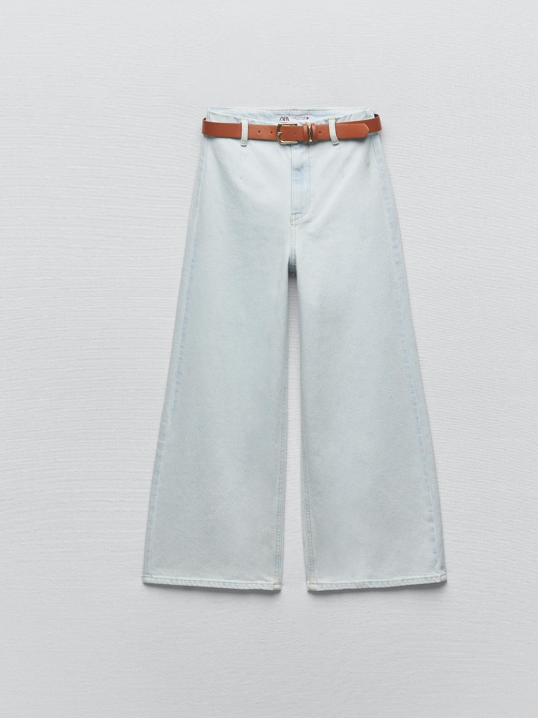 

ZARA Women Blue Jeans