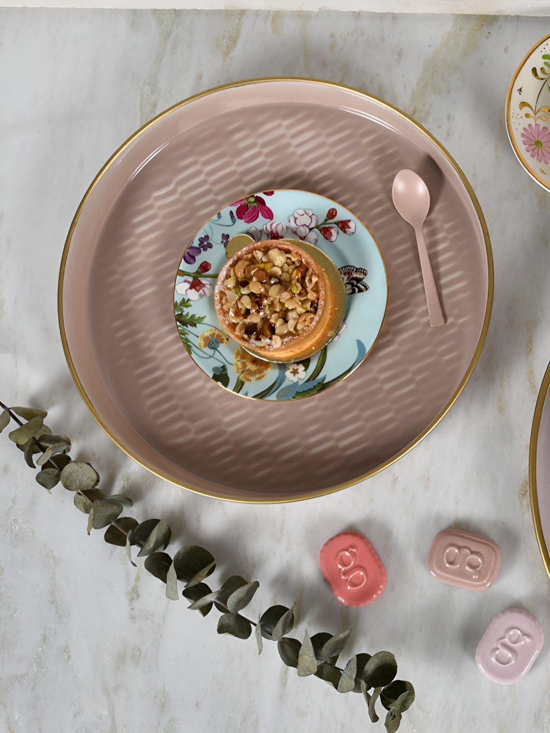 

Living With Elan Soiree Rose Textured Alloy Steel Serving Tray