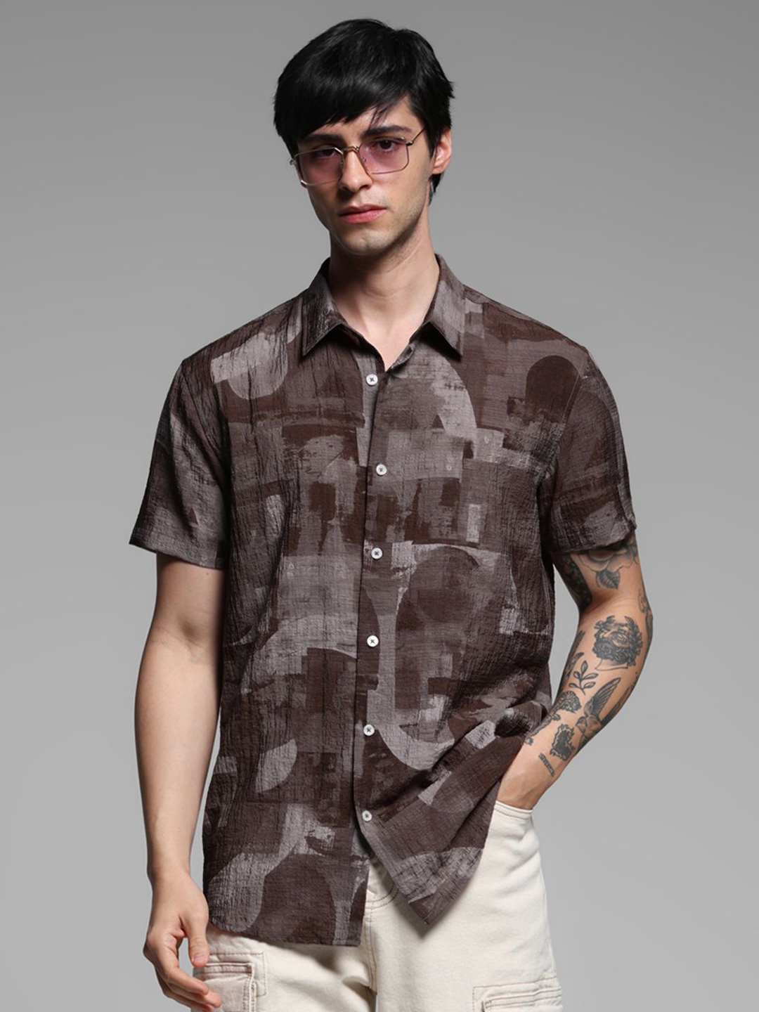 

Jack & Jones Men Cutaway Collar Abstract Printed Lyocell Casual Shirt, Charcoal