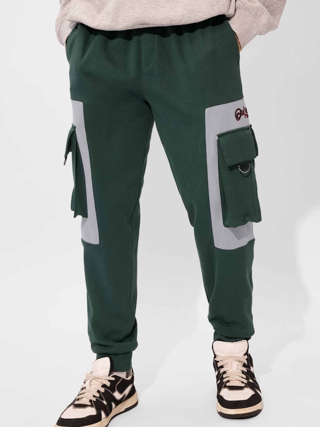 

The Souled Store Men Cotton Mid-Rise Joggers, Green
