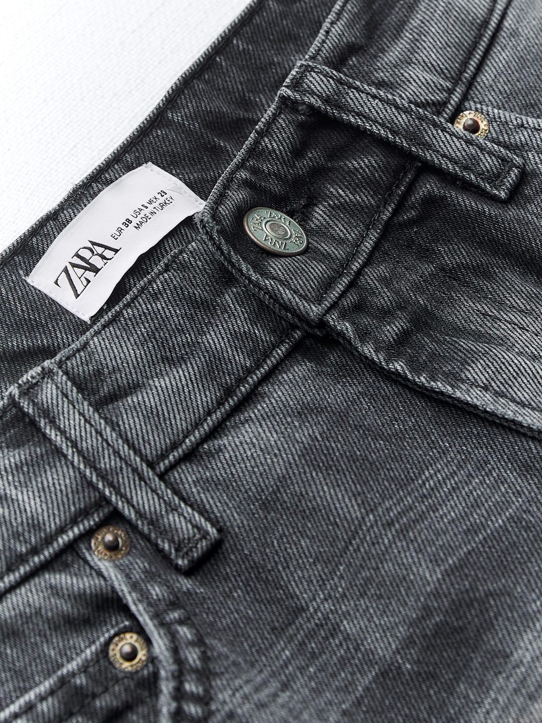 

ZARA Women Jeans, Na