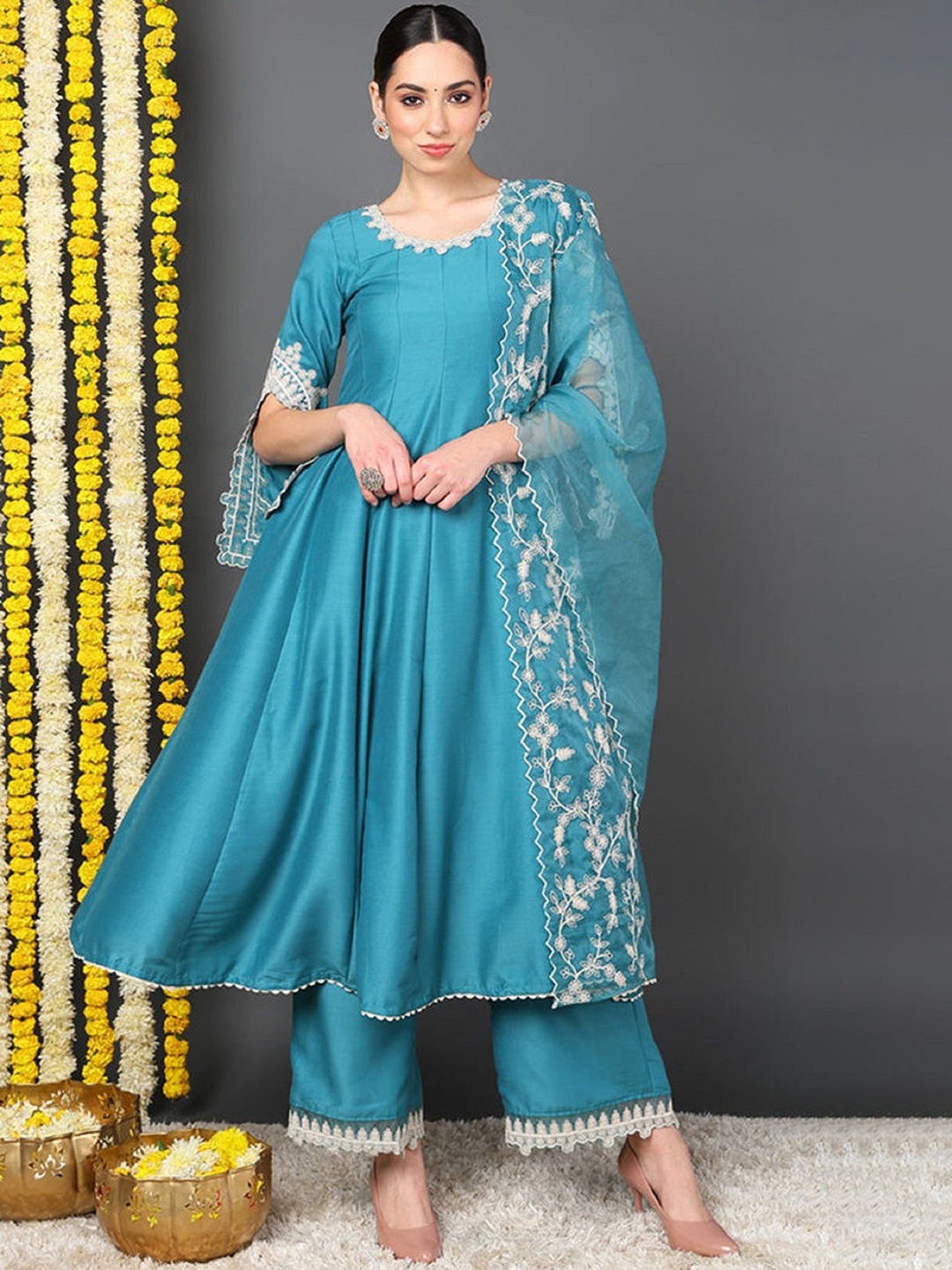 

MAHALASA Women Regular Thread Work Kurta with Palazzos & With Dupatta, Blue