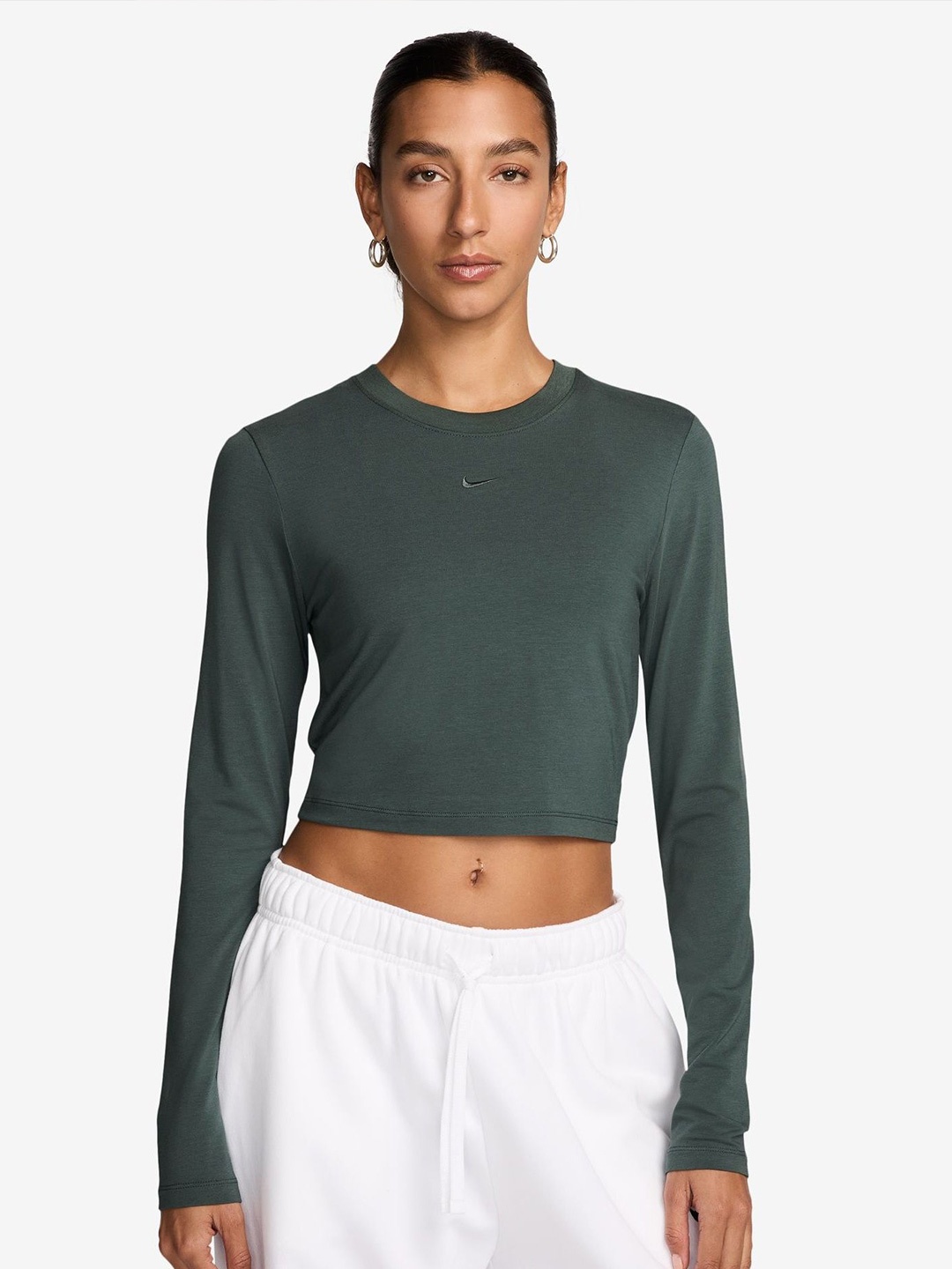 

Nike Sportswear Chill Knit Women Slim Long-Sleeve Cropped Top, Green
